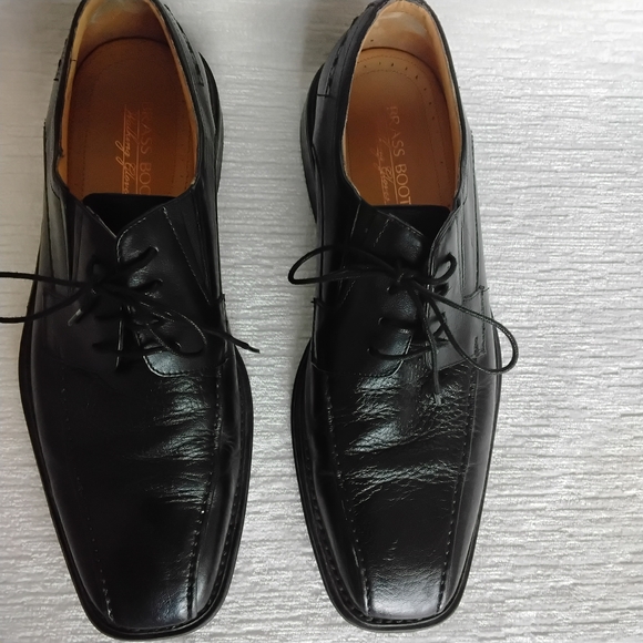 Elegant Black Size 9.5 Leather Men's Oxfords Pre Loved - Picture 2 of 12